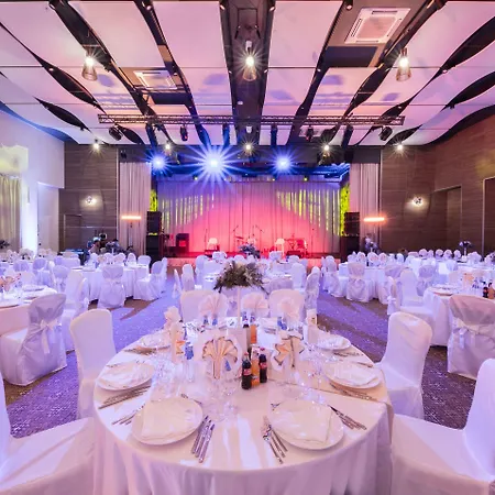 Maritim Paradise Blue ホテル 5*