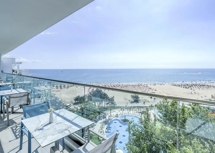 Maritim Paradise Blue Hotel 5*